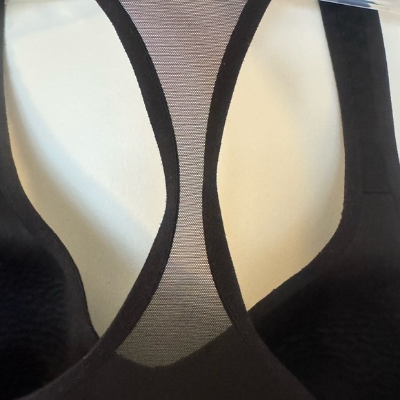 Lululemon Speed Up Bra C/D Size 4 Black EUC!!! - Picture 4 of 6